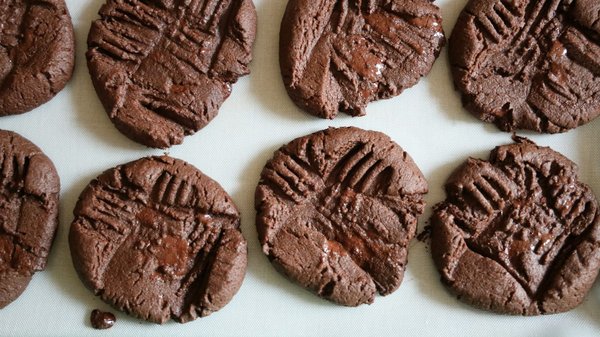 Comment préparer des brownies vegan au chocolat et noix de pécan ?